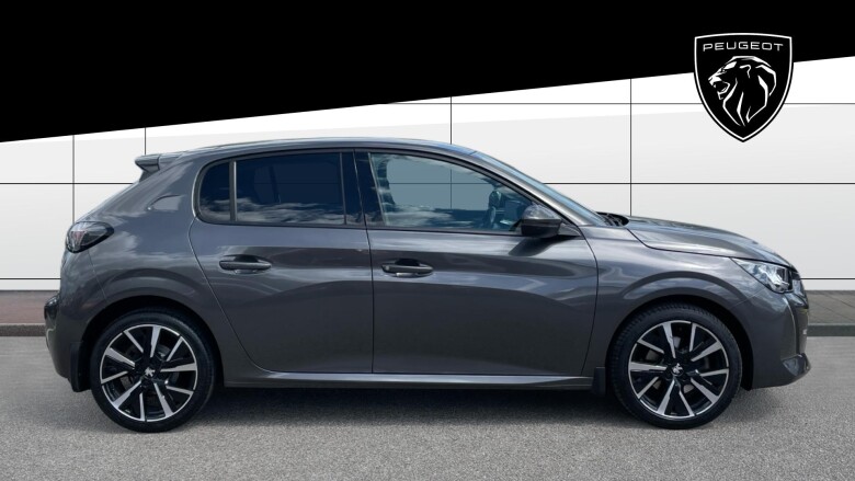 Peugeot 208 1.2 PureTech 100 Allure Premium 5dr Petrol Hatchback